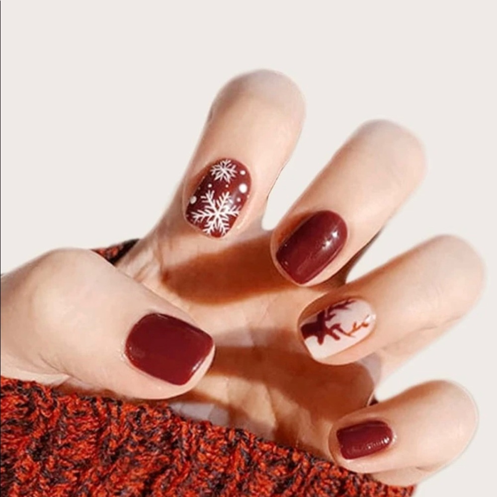 Christmas snowflake fake nails